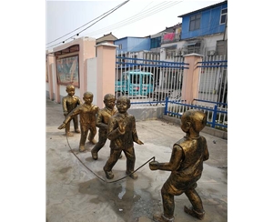 阜陽不銹鋼雕塑廠家簡述使用注意事項都有什么？